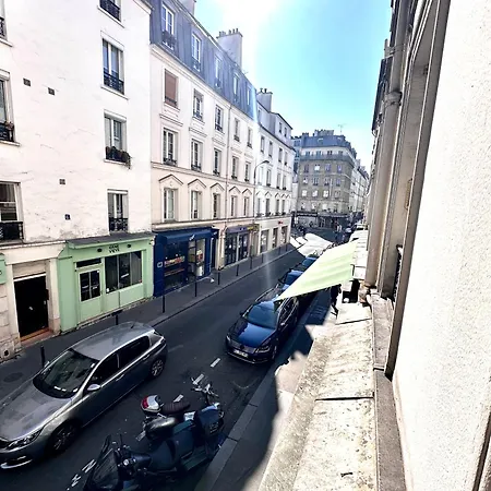 Sunny In The Heart Of 11eme Апартаменты *