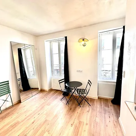 Sunny In The Heart Of 11eme Lejlighed Paris