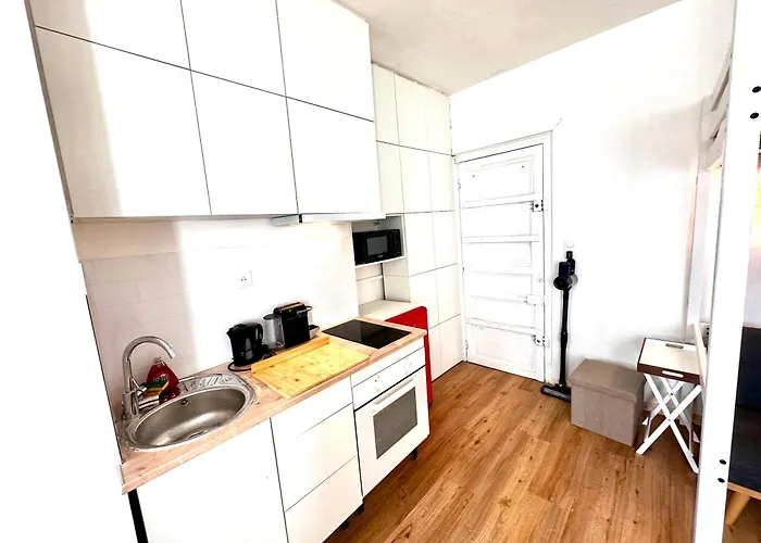 Sunny In The Heart Of 11eme Apartmán *