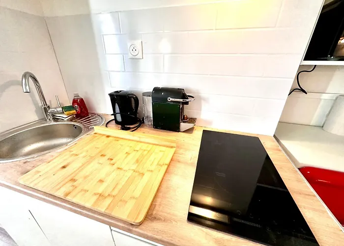 Apartmán Sunny In The Heart Of 11eme *