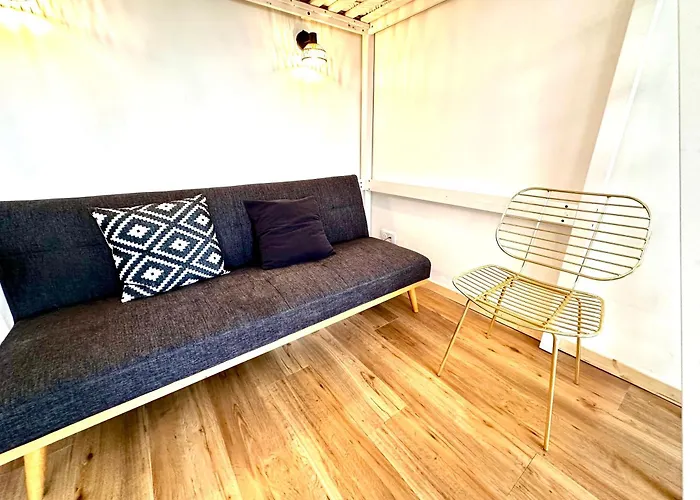 Apartmán Sunny In The Heart Of 11eme